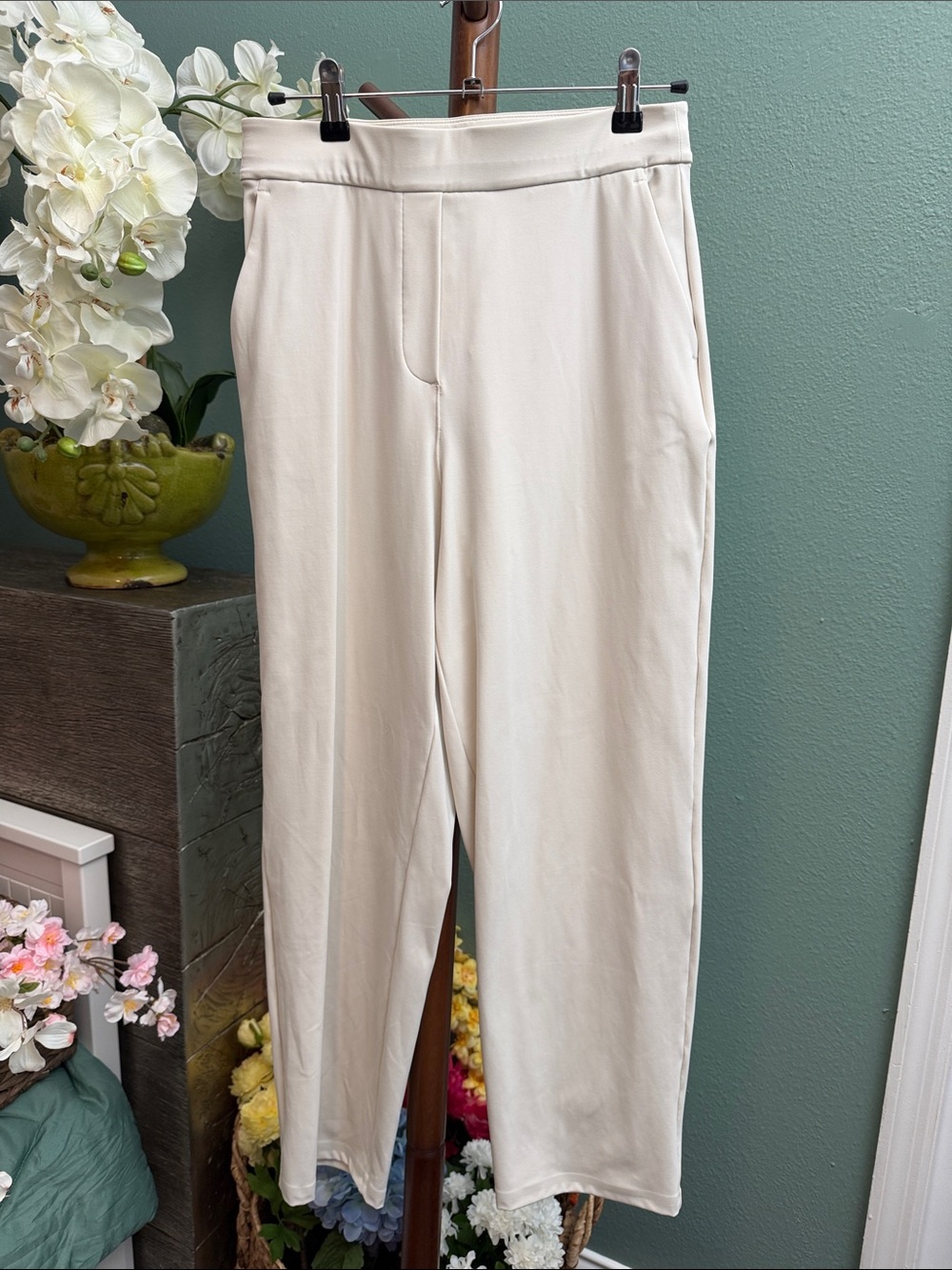 LULULEMON Daydrift High-Rise Tapered Trouser- Regular length